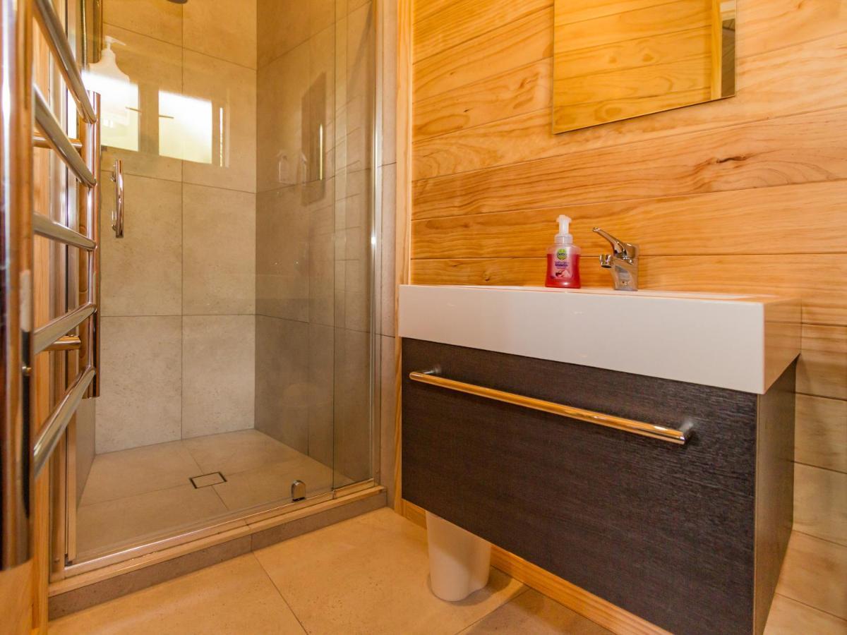 The Snowglobe - Ohakune Modern Yurt Style Chalet Eksteriør billede